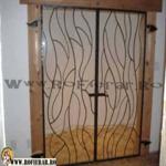 Grilaj metalic usa pret (4)